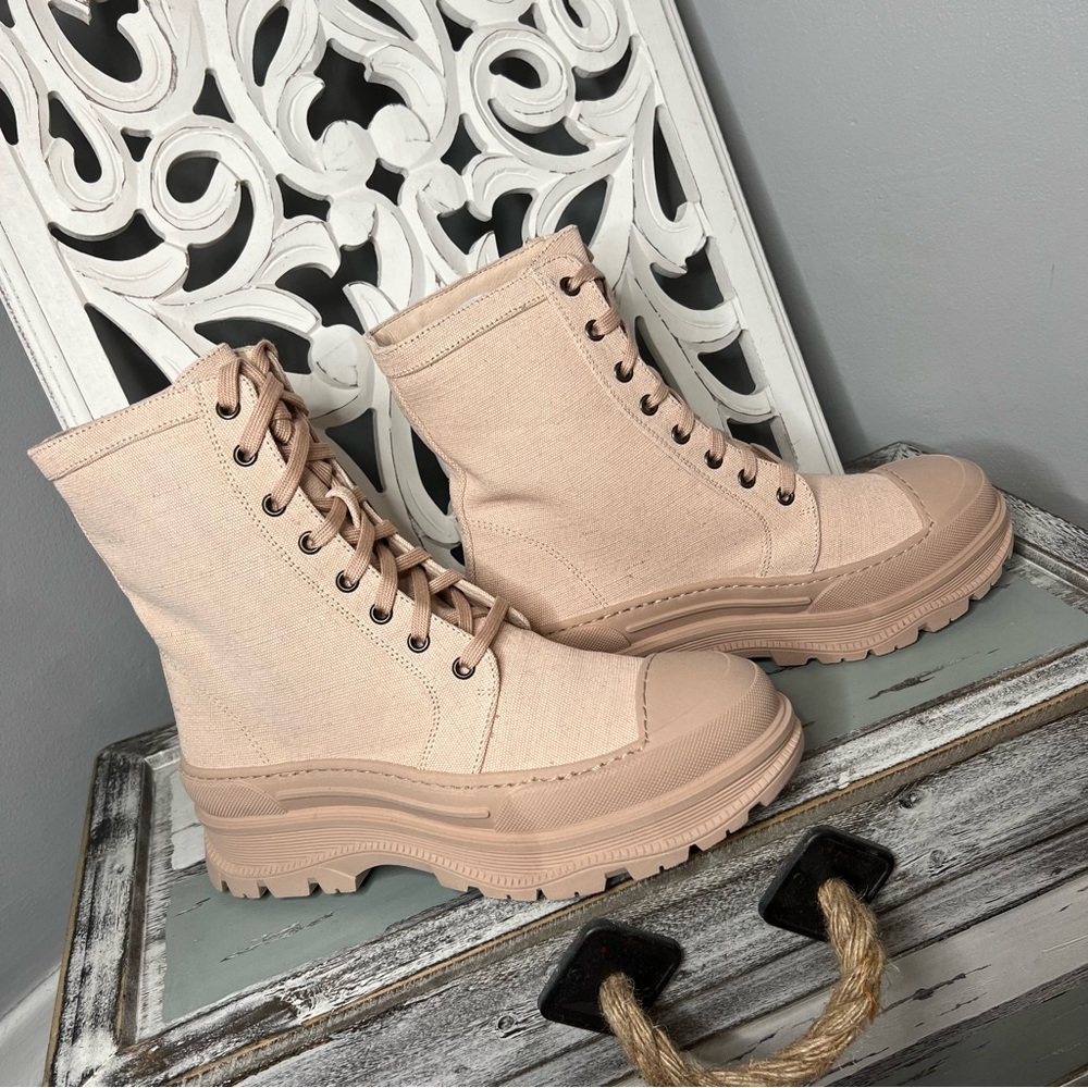 Free People Combat Boot Camp Out Canvas NWT Lace Up Boot Natural - Picture 5 of 13